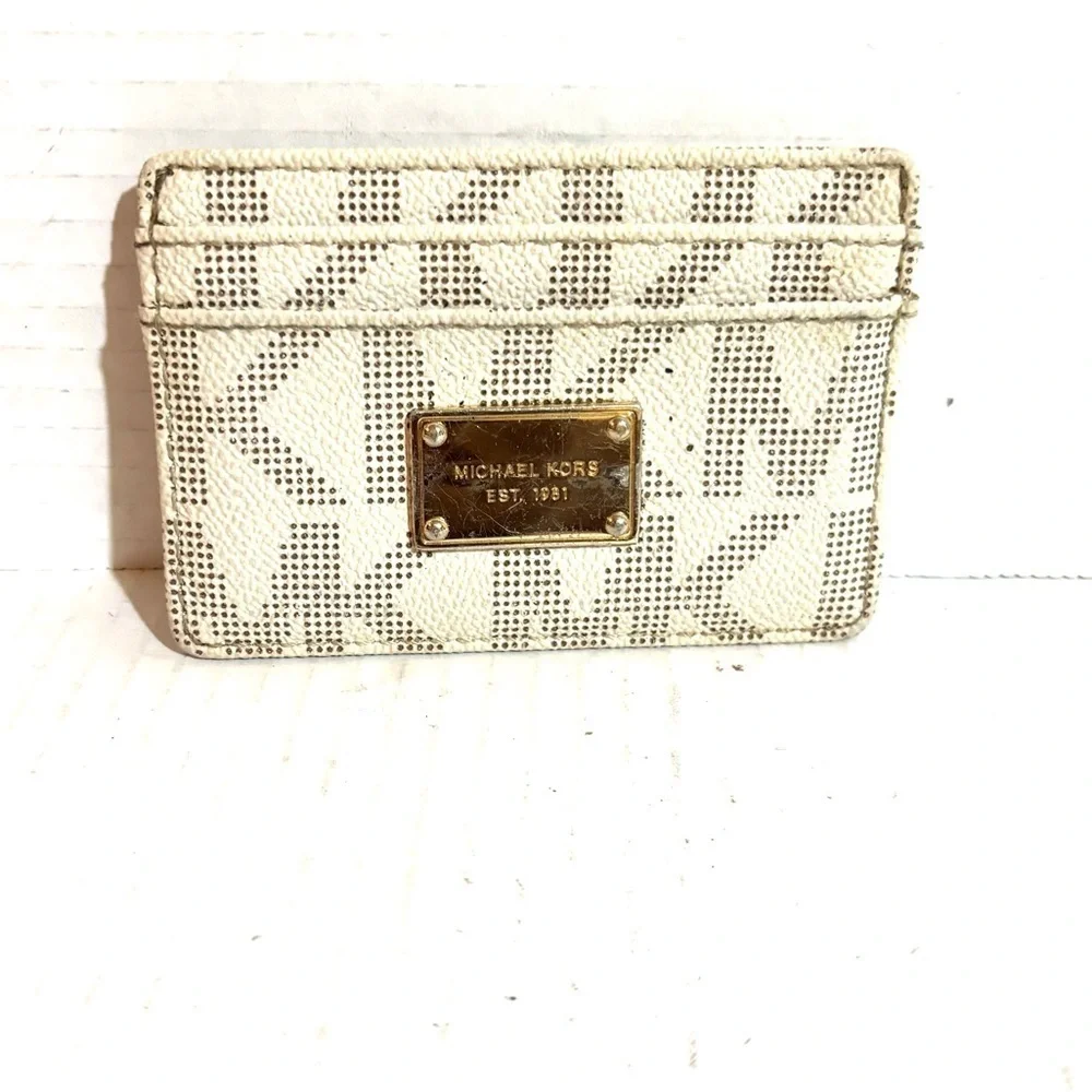 Michael Kors Cream and Gold Card Holder